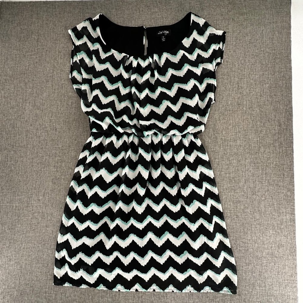 Love Reign Dress Medium Lined Black Green Off White Elastic Waist ZigZag‎ Print